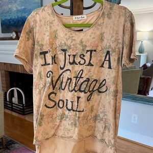 Vintage Soul Graphic Tee - Peach